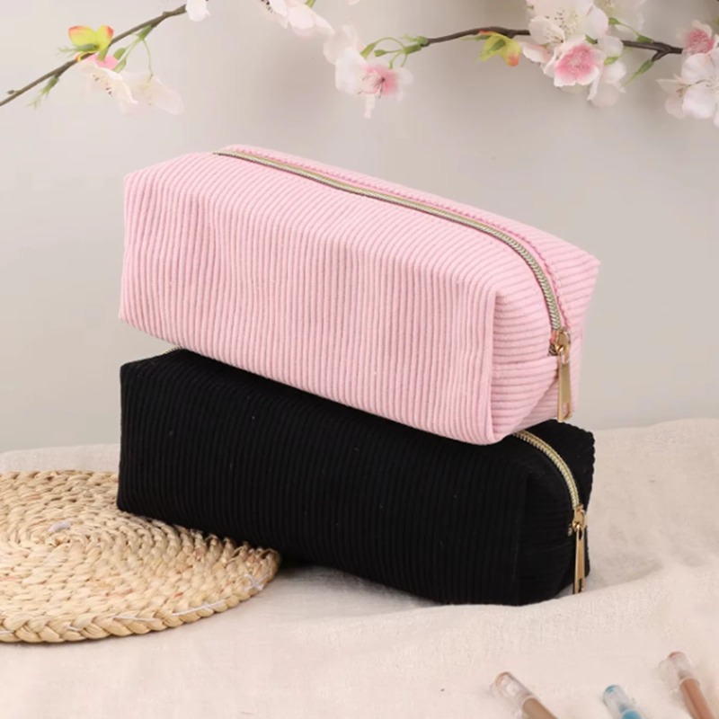 Portable Corduroy Makeup Bag L - Beauty Makeup School recension och pris