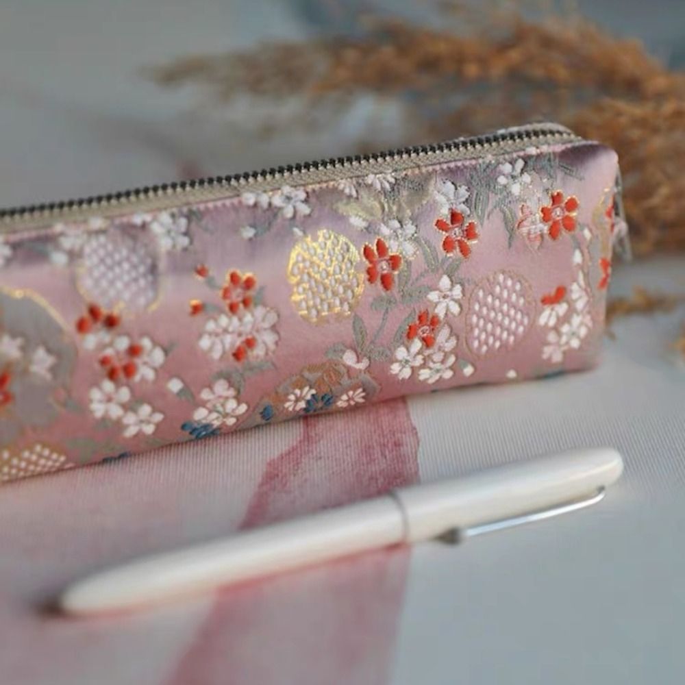 Chinese Retro Style Pencil Cas - Beauty Makeup School recension och pris