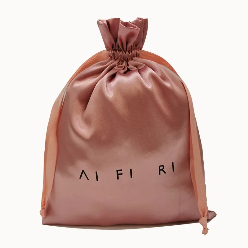 Custom Logo Satin Drawstring B - Makeup Beauty House recension och pris