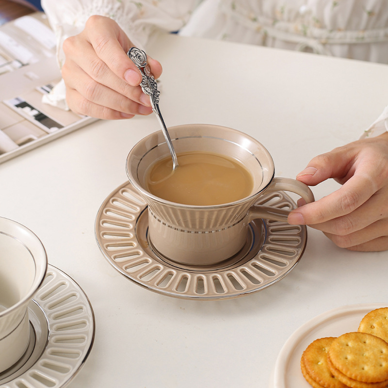 Luxury Ceramic Coffee Cup Dish - Beauty Makeup Desk recension och pris