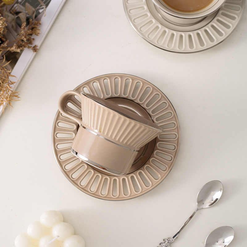 Luxury Ceramic Coffee Cup Dish - Beauty Makeup Desk recension och pris
